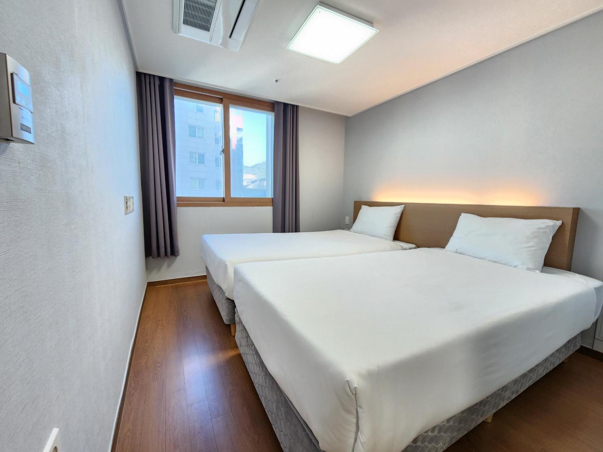 Residence Hotel K Okpo Geoje Exterior photo